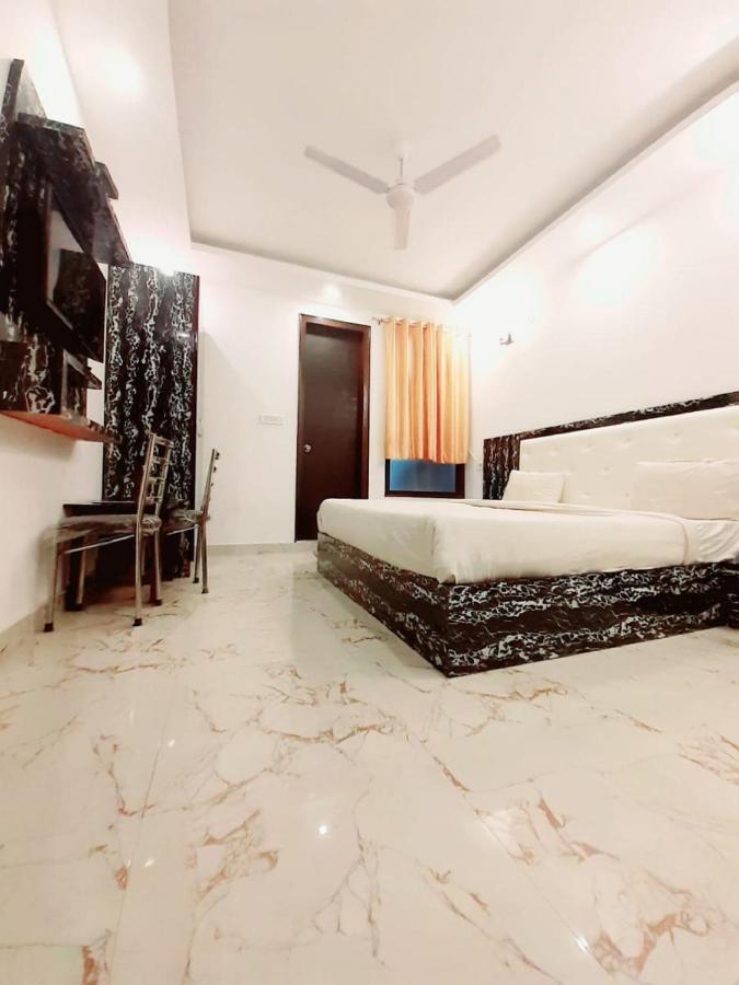 Hotel The Westend Green New Delhi Eksteriør bilde