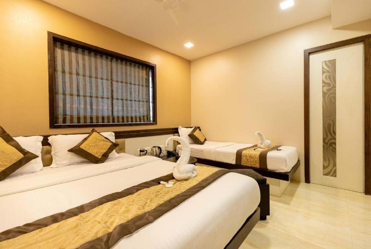 Hotel The Westend Green New Delhi Eksteriør bilde